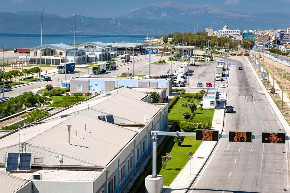 Το Διοικητικό Συμβούλιο του Συλλόγου Ναυτικών Πρακτόρων Λιμένος Πατρών