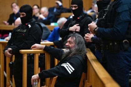 Χρυσή Αυγή: Την απόρριψη όλων των ελαφρυντικών ζητεί η Εισαγγελέας