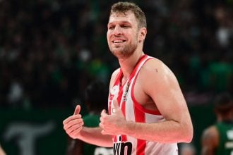 Ολυμπιακός: Με Βεζένκοφ και Μόρις στη Γαλλία