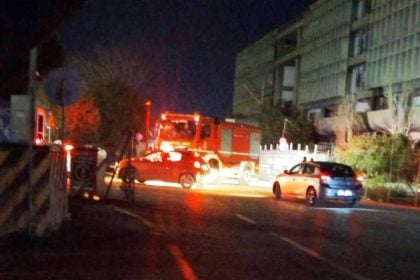 Πάτρα: Νέα φωτιά στο παλιό κτίριο του Λιμεναρχείου (ΦΩΤΟ)