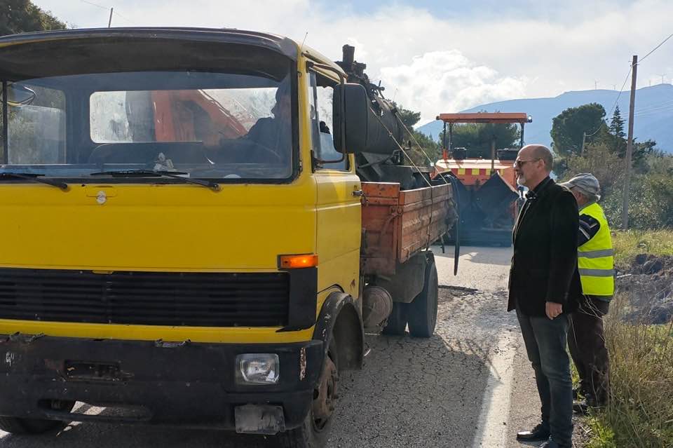 Ασφαλτόστρωση στον δρόμο Αργυρά – Σελλά – Πιτίτσα πριν την «Ανάβαση»
