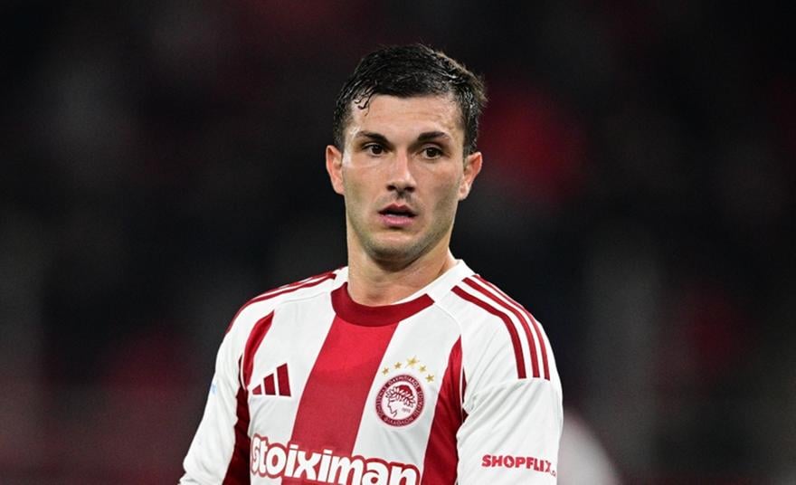 Στρεφέτσα: «Έχω συμβόλαιο με τον Ολυμπιακό, αλλά τώρα σκέφτομαι μόνο την Πάρμα»