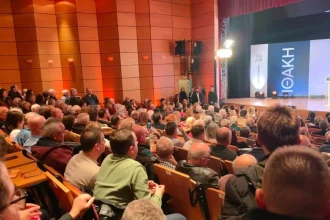 Επίθεση στην κυβέρνηση από τον Τσίπρα: «Κόκκινη γραμμή» η μη χρήση των βάσεων σε ελληνικό έδαφος 