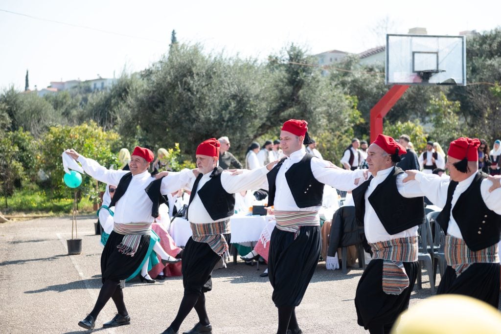 "Πείρος": Πλήθος κόσμου, παραδοσιακοί χοροί και βραβεύσεις στην 9η γιορτή Πορτοκαλιού - ΦΩΤΟ