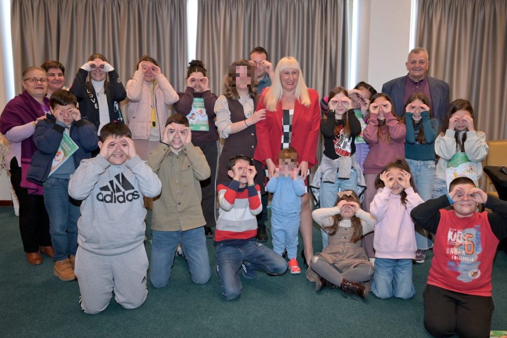 Οι Μικροί Αχαιοί Παραμυθάδες μάγεψαν το κοινό - ΦΩΤΟ