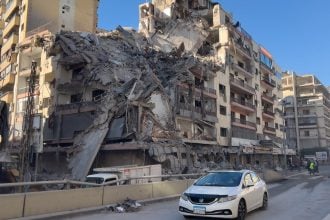 Η Μέση Ανατολή φλέγεται: Έκτη μέρα πολέμου με ισραηλινούς βομβαρδισμούς ευρείας κλίμακας σε Ιράν, Λίβανο και νέες ιρανικές επιθέσεις προς το Ισραήλ