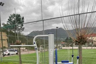 «Προμήθεια φυτικού υλικού αθλητικού και αστικού εξοπλισμού για την αναβάθμιση κοινόχρηστων χώρων στην ευρύτερη περιοχή των Καλαβρύτων»