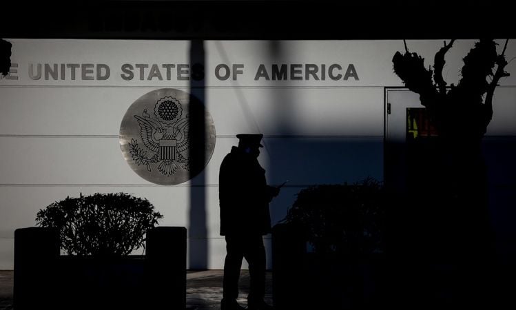 Σε συναγερμό η ΕΛ.ΑΣ: Αυστηρά μέτρα ασφαλείας σε στόχους αμερικανικών συμφέροντων - Ανησυχία για τη Σούδα