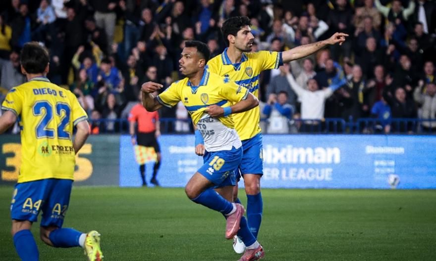 Ανατροπή γενεθλίων κόντρα στην Κηφισιά και νίκη - ανάσα για τον Παναιτωλικό