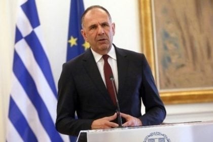 Γεραπετρίτης: Η Σούδα δεν απειλείται – Η αμυντική διάταξη της χώρας δεν τίθεται προς συζήτηση