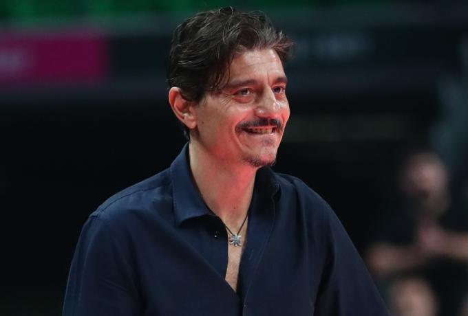 Η απάντηση Γιαννακόπουλου στις αντιδράσεις για το λάβαρο του Μποντίρογκα