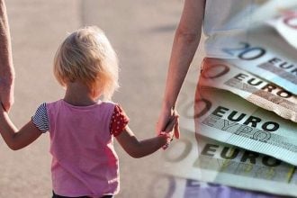 Επίδομα παιδιού: Πότε θα καταβληθεί η πρώτη δόση για το δίμηνο Ιανουαρίου-Φεβρουαρίου - Προϋποθέσεις για τη χορήγηση