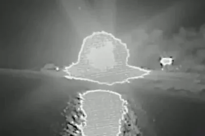 Οι ΗΠΑ κατέστρεψαν 11 πλοία του Ιράν στον Κόλπο του Ομάν - Δείτε βίντεο