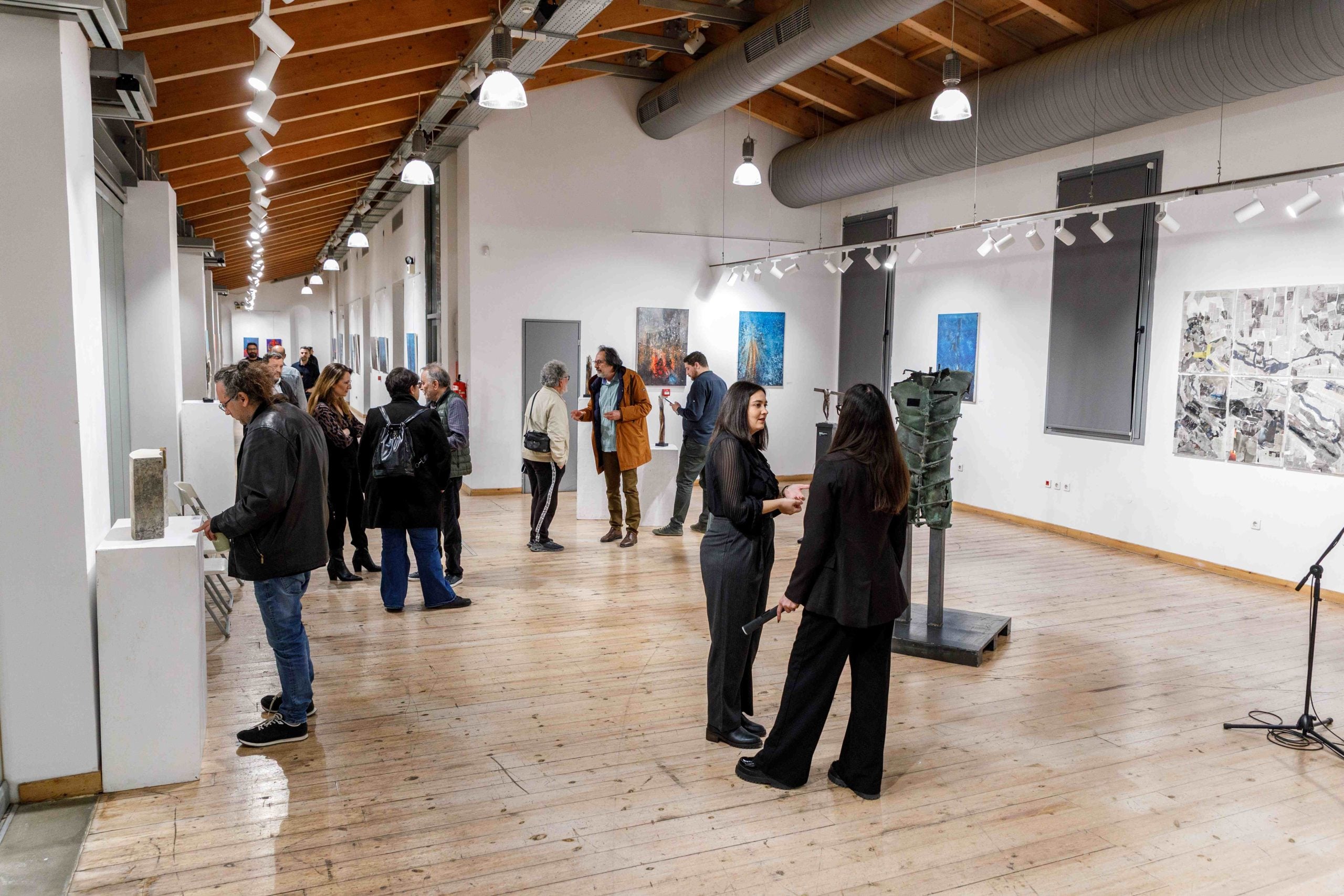 Άνοιξε τις πύλες της η έκθεση «Ανθρωπόμορφες Ρωγμές +» στην Αγορά Αργύρη