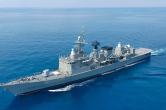 Υποβρύχιο βύθισε ιρανική φρεγάτα ανοιχτά της Σρι Λάνκα, αναφορές για έναν νεκρό και τουλάχιστον 101 αγνοούμενους