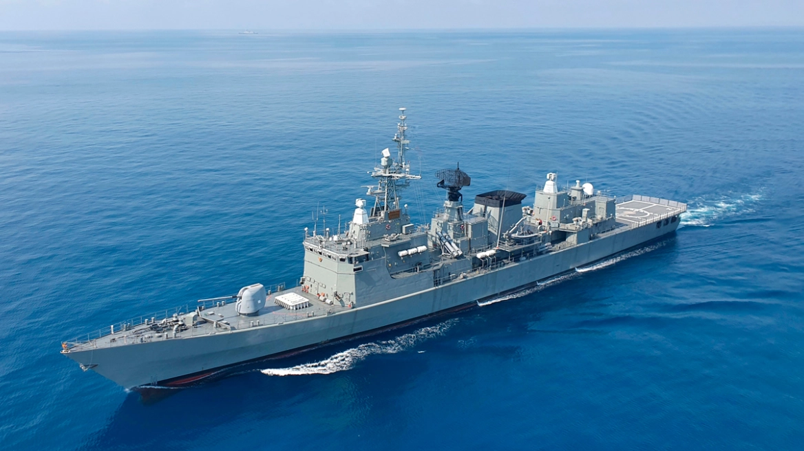 Υποβρύχιο βύθισε ιρανική φρεγάτα ανοιχτά της Σρι Λάνκα, αναφορές για έναν νεκρό και τουλάχιστον 101 αγνοούμενους