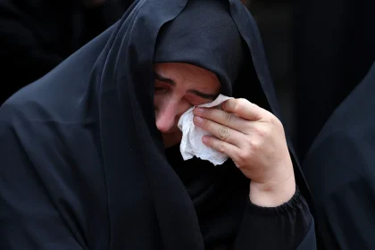 Οι συγκλονιστικές μαρτυρίες γυναικών από το Ιράν που ξέφυγαν από το σκληρό ισλαμικό θεοκρατικό καθεστώς - "Στην Ελλάδα νιώθω ελεύθερη, έγινα Χριστιανή" (ΒΙΝΤΕΟ)