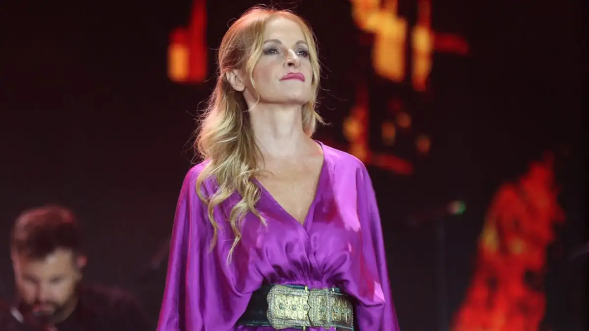 Ηρώ Σαΐα: Είχα τη χαρά να μη ζήσω ιδιαίτερα δύσκολα παιδικά χρόνια, έκανα και εγώ τις επαναστάσεις μου