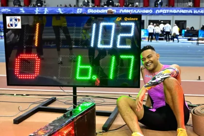 Ο Εμμανουήλ Καραλής μίλησε με τον θρυλικό Σεργκέι Μπούμπκα μετά το ιστορικό άλμα του στα 6,17 μέτρα