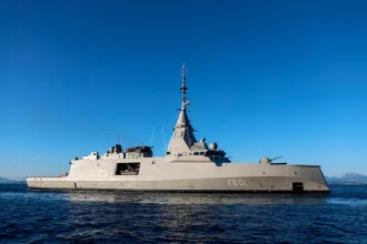 Μετά την Ελλάδα, Γαλλία και Γερμανία στέλνουν πολεμικά στην Κύπρο - Σπεύδει και η Βρετανία με αντιτορπιλικό και ελικόπτερα να φυλάξει τη βάση της