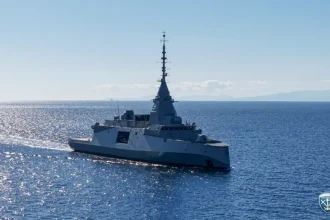 Έφτασαν στην Κύπρο οι φρεγάτες «Κίμων» και «Ψαρά»