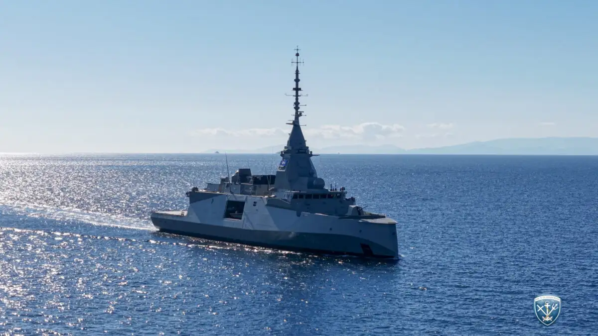 Έφτασαν στην Κύπρο οι φρεγάτες «Κίμων» και «Ψαρά»