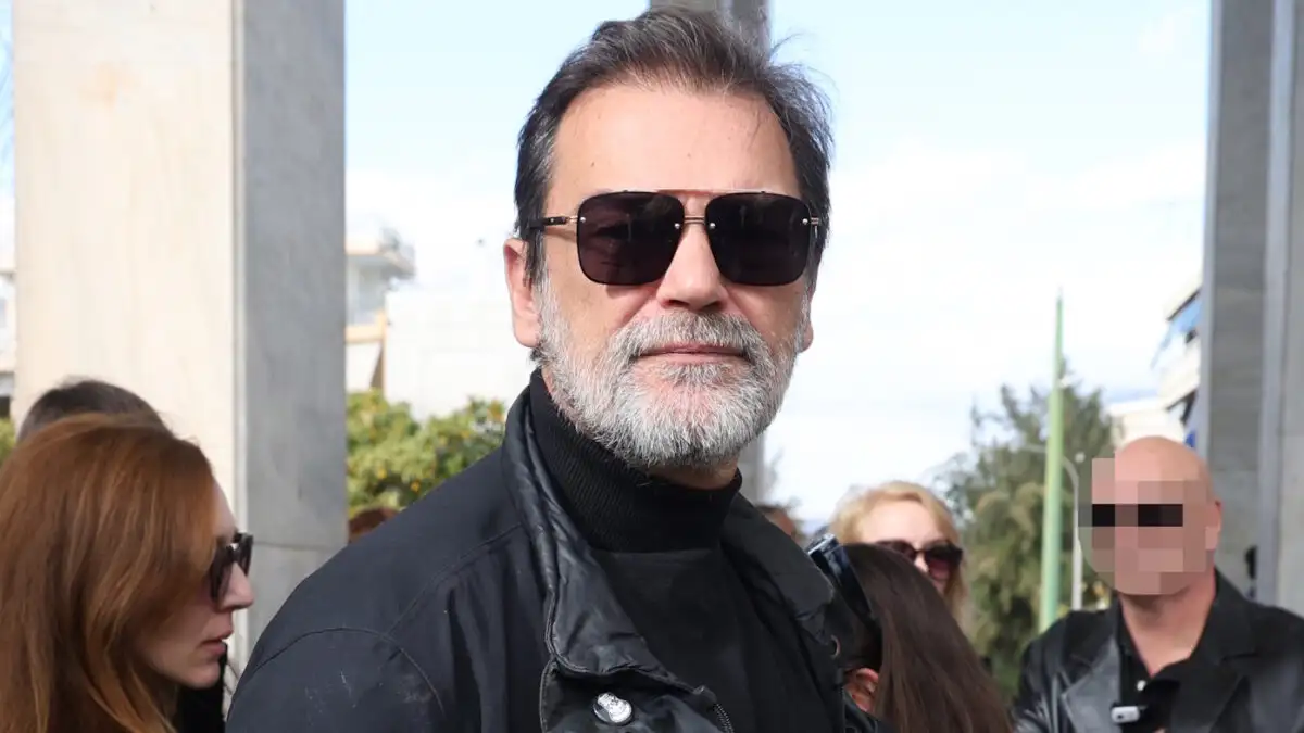 Κωνσταντίνος Καζάκος: Όταν το ‘χα πρωτακούσει ότι θα ξαναπαντρευτεί ο πατέρας μου δεν το είχα πάρει καλά