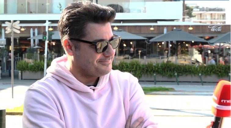 Λάμπρος Κωνσταντάρας: «Ξέρουμε ότι στην τηλεόραση είμαστε αναλώσιμοι»