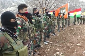 «Αν μας δοθεί η ευκαιρία είμαστε έτοιμοι να πολεμήσουμε στο Ιράν» λέει ηγέτης οργάνωσης Κούρδων