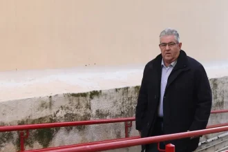 Επιμένει ο Δημήτρης Κουτσούμπας ότι πολεμικά drones κατευθύνονταν στην Ελλάδα – «Θέμα ημερών» να γίνουμε στόχος αντιποίνων