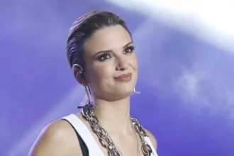 Κατερίνα Λιόλιου: Έβαλε τα κλάματα στην πίστα την ώρα που ερμήνευε το τραγούδι «Λογαριασμός»