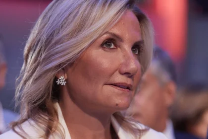 «Ντροπή»: Η ανάρτηση της Μαρέβας Μητσοτάκη μετά τα fake news για την επιστροφή της Σοφίας από το Ντουμπάι