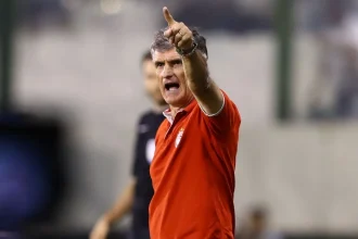 Μεντιλίμπαρ: «Είμαι θυμωμένος για τα τελευταία λεπτά του παιχνιδιού, να είμαστε ο εαυτός μας με τον ΠΑΟΚ»