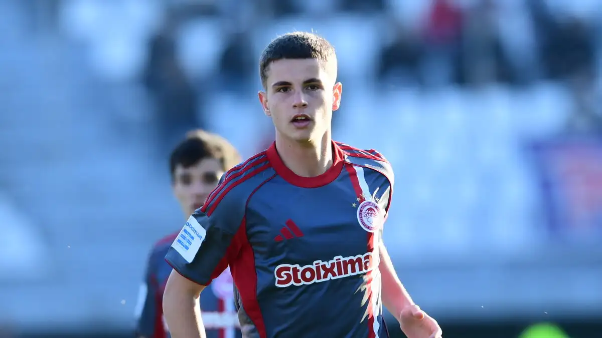 Ολυμπιακός: Ο Μουζακίτης στο στόχαστρο και της Παρί Σεν Ζερμέν