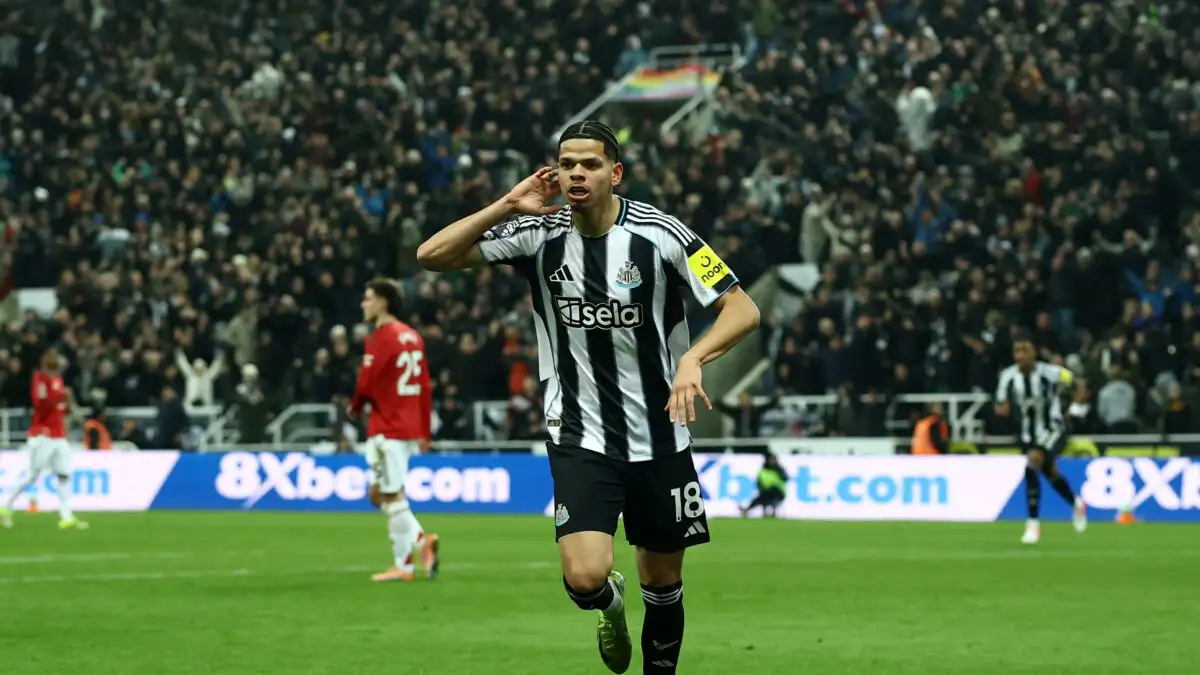 Νιούκαστλ – Μάντσεστερ Γιουνάιτεντ 2-1: «Χρυσή» αλλαγή ο Οσούλα και πρώτη ήττα των «κόκκινων διαβόλων» επί εποχής Κάρικ