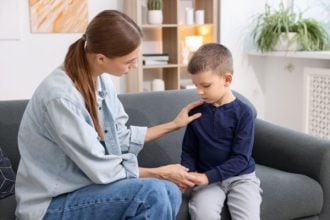 Τα παιδιά μπορούν να καταλάβουν ότι κάτι δεν πάει καλά…