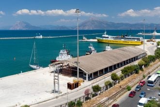 Σύλληψη αλλοδαπής στο λιμάνι της Πάτρας