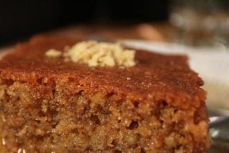 Αφράτη καρυδόπιτα