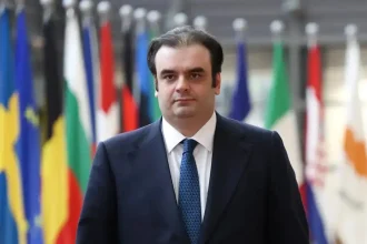 Πιερρακάκης: Στο τραπέζι του Eurogroup οι τιμές της ενέργειας και το σοκ του πολέμου στη Μέση Ανατολή