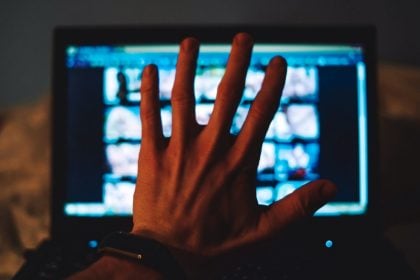 Πάτρα: Σοκάρουν τα ευρήματα στο σπίτι του γνωστού γιατρού - Πλήθος φωτογραφιών και βίντεο σεξουαλικής κακοποίησης ανηλίκων ακόμα και συγγενικών του προσώπων!