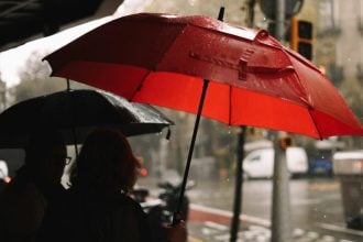 Meteo: Ο χειμώνας που πέρασε ήταν ένας από τους πιο βροχερούς των τελευταίων δεκαετιών στην Ελλάδα