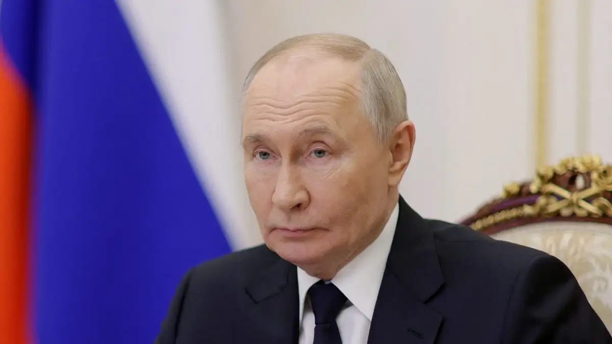 Ο Πούτιν υπαινίχθηκε ότι η Ρωσία θα μπορούσε να σταματήσει την προμήθεια φυσικού αερίου στις ευρωπαϊκές αγορές