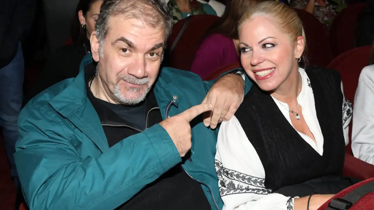 Δημήτρης Σταρόβας: Παντρεύτηκα δύο φορές και θα το έκανα ξανά ευχαρίστως για χάρη της Άννας