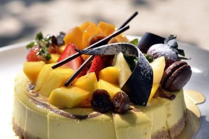 Ποιοι γιορτάζουν σήμερα 5 Μαρτίου