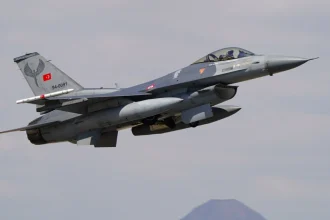 Μέτρο άμυνας και όχι επιθετική ενέργεια τα τουρκικά F-16 στα κατεχόμενα, υποστηρίζει το ψευδοκράτος