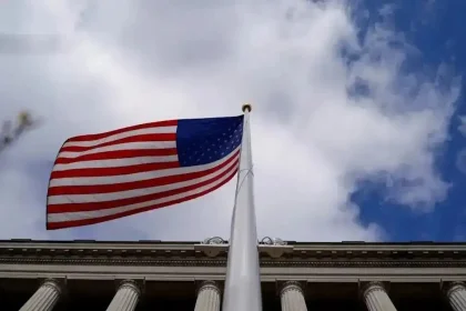 ΗΠΑ: Δυσκολίες στην επιστροφή δασμών μετά την απόφαση του Ανώτατου Δικαστηρίου