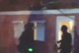 Μεγάλη επιχείρηση πάνοπλων αστυνομικών της ΕΚΑΜ στον Πύργο - Συλλήψεις για ναρκωτικά και όπλα (ΦΩΤΟ - ΒΙΝΤΕΟ)